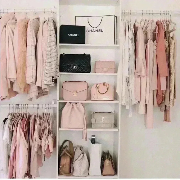 🚨 🚨 LIKE this TO GET NOTIFIED For my LIVE SHOWS 🚨🚨💖🔥 - Picture 5 of 7